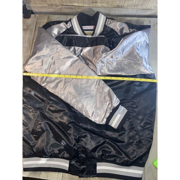 Mitchell and Ness Copperstown collection Satin Chicgo white sox jacket large - Picture 3 of 9